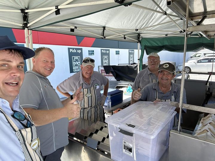 Oxenford Men's Shed